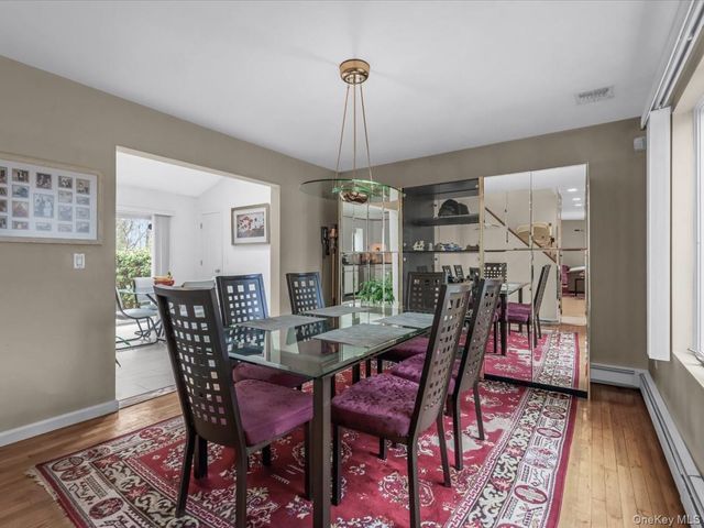 21 Linden Avenue, Kings Park, NY 11754