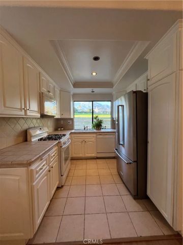 1299 N Upland Hills Dr., Upland, CA 91784