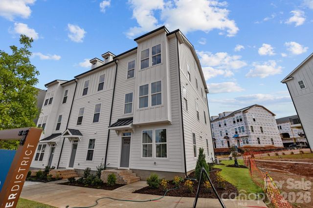 3122 Middle Street, Charlotte, NC 28278