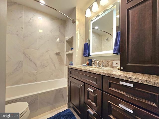 11930 COTTON MILL DR, Woodbridge, VA 22192