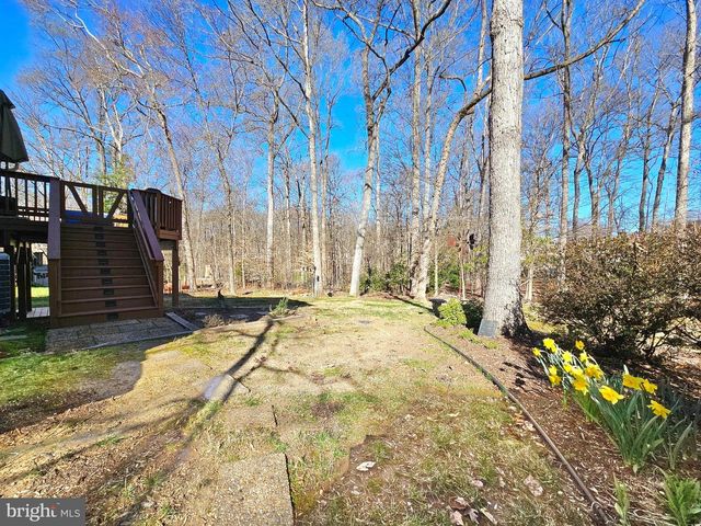 11930 COTTON MILL DR, Woodbridge, VA 22192