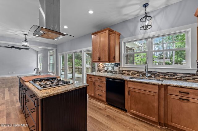 50 Dundee Road, Pinehurst, NC 28374