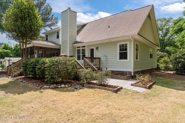 50 Dundee Road, Pinehurst, NC 28374