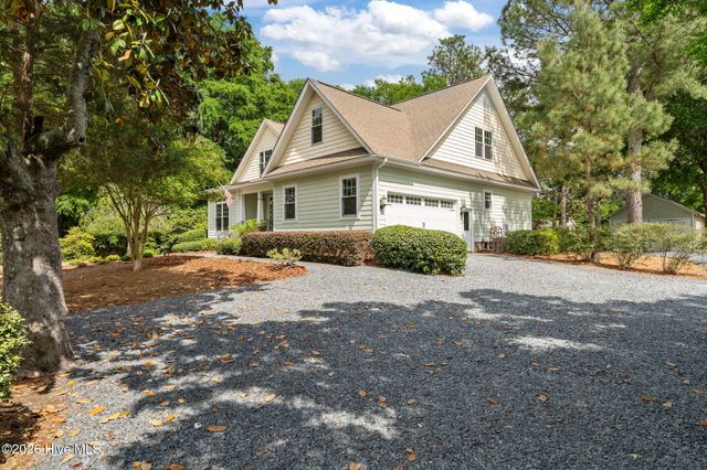 50 Dundee Road, Pinehurst, NC 28374