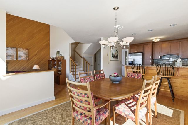 9 Starboard Ln Unit 1, Moultonborough, NH 03254