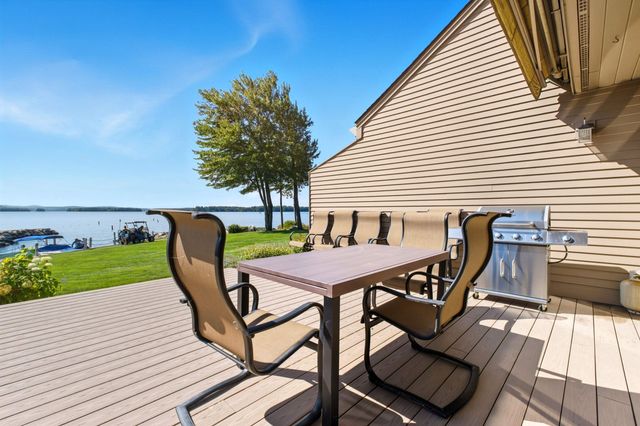 9 Starboard Ln Unit 1, Moultonborough, NH 03254