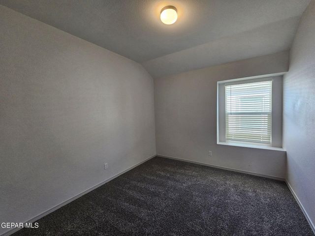 1096 Summer Night Place, Horizon City, TX 79928