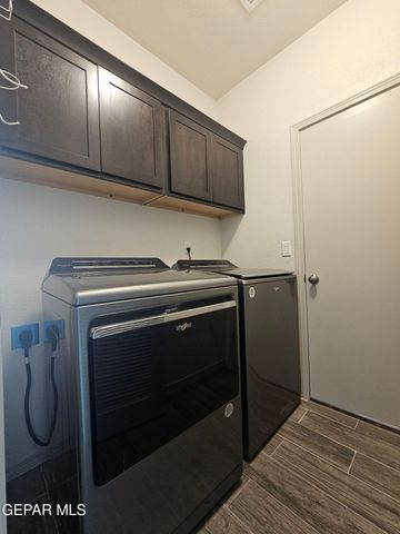 1096 Summer Night Place, Horizon City, TX 79928