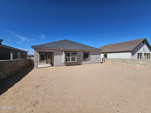 1096 Summer Night Place, Horizon City, TX 79928