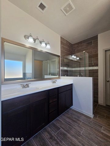 1096 Summer Night Place, Horizon City, TX 79928