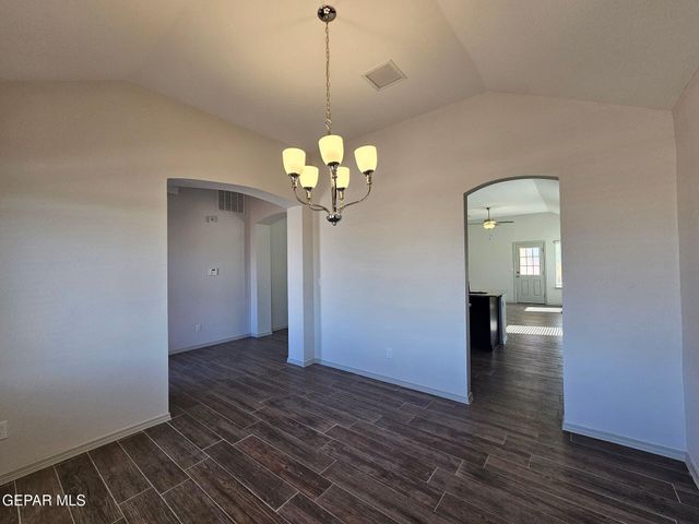 1096 Summer Night Place, Horizon City, TX 79928