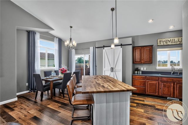 2945 Grizzly Trail, Laurel, MT 59044