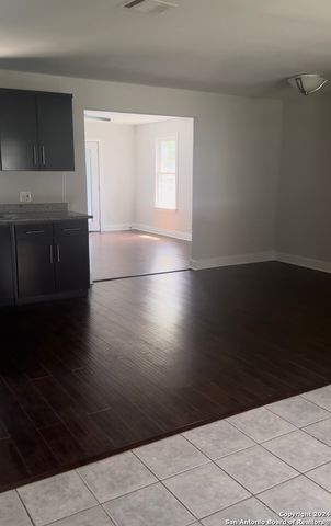 266 kate schenck, San Antonio, TX 78223