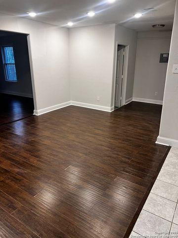 266 kate schenck, San Antonio, TX 78223