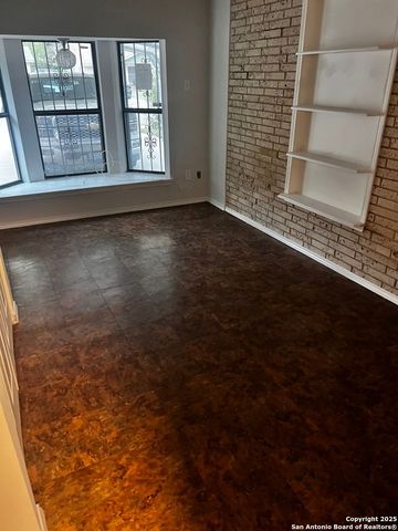 266 kate schenck, San Antonio, TX 78223