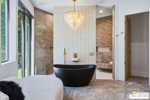 77013 Desi Drive, Indian Wells, CA 92210