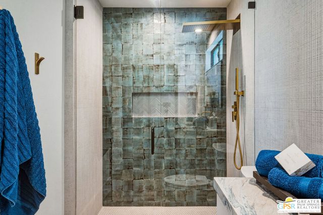 77013 Desi Drive, Indian Wells, CA 92210