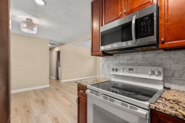 227 N Whitney Street, St Augustine, FL 32084