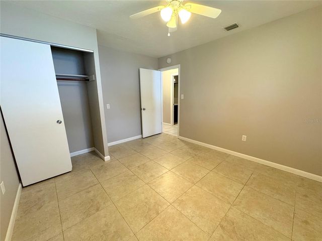 3883 HAWKEYE CIRCLE, Sarasota, FL 34232