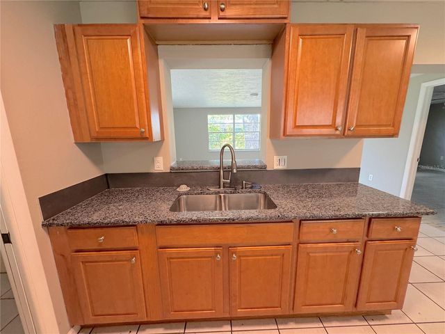 3883 HAWKEYE CIRCLE, Sarasota, FL 34232