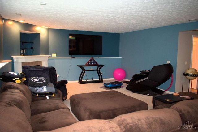 55 Martin Lane, Springboro, OH 45066