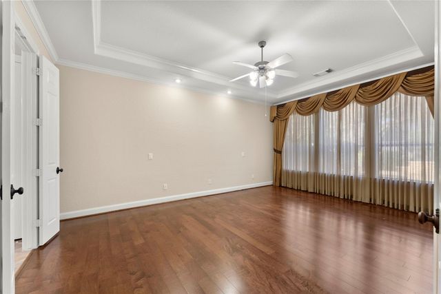 79 S Bantam Woods Circle, The Woodlands, TX 77382