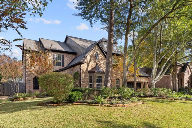 79 S Bantam Woods Circle, The Woodlands, TX 77382
