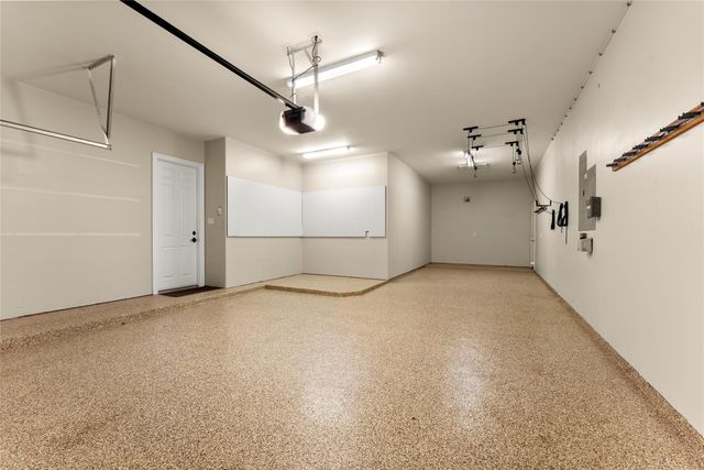 79 S Bantam Woods Circle, The Woodlands, TX 77382