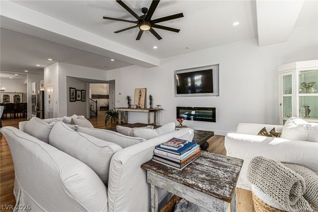 5698 Quiet Cloud Court, Las Vegas, NV 89141