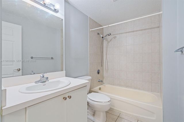 3410 Coral Way 904, Miami, FL 33145