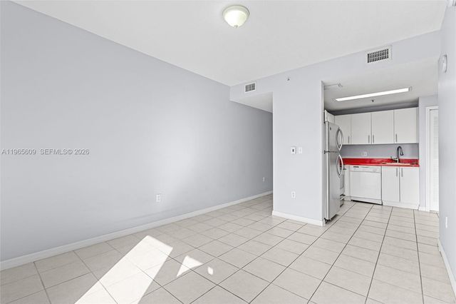 3410 Coral Way 904, Miami, FL 33145