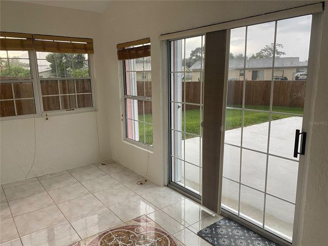 2525 HIKERS COURT, Kissimmee, FL 34743