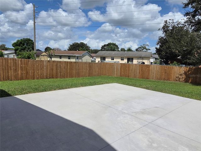 2525 HIKERS COURT, Kissimmee, FL 34743