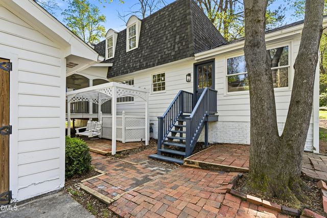 1134 Manchester Drive, Cary, NC 27511