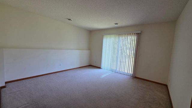 7510 Hampton Lane, Prior Lake, MN 55379