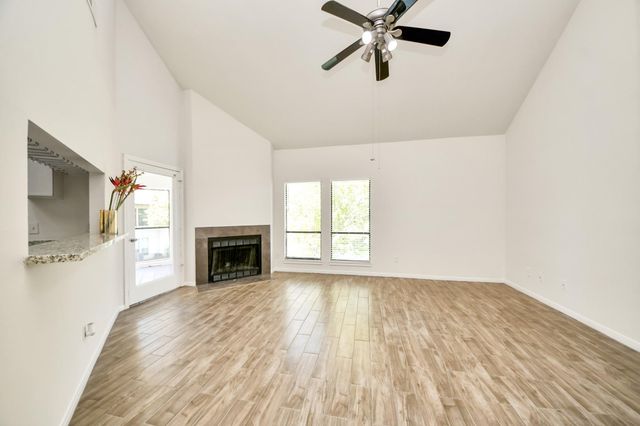 4144 Greystone Way 609, Sugar Land, TX 77479