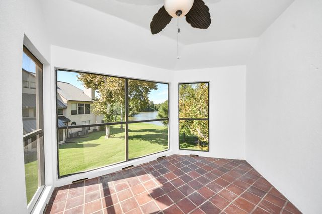 4144 Greystone Way 609, Sugar Land, TX 77479