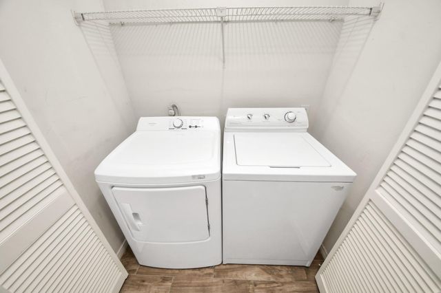 4144 Greystone Way 609, Sugar Land, TX 77479