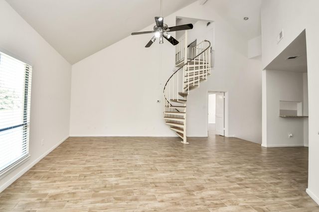 4144 Greystone Way 609, Sugar Land, TX 77479