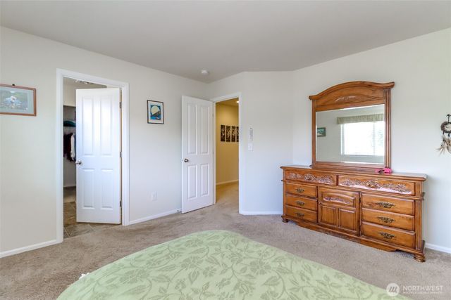 1201 27th Street NW, Puyallup, WA 98371