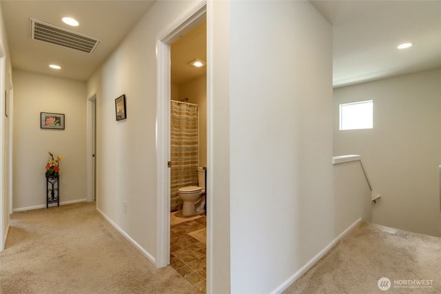 1201 27th Street NW, Puyallup, WA 98371