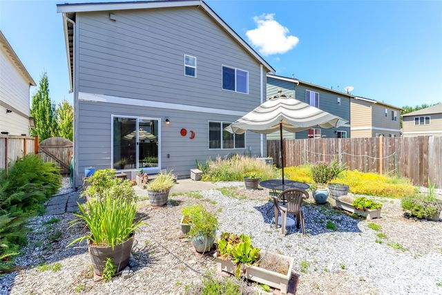 1201 27th Street NW, Puyallup, WA 98371
