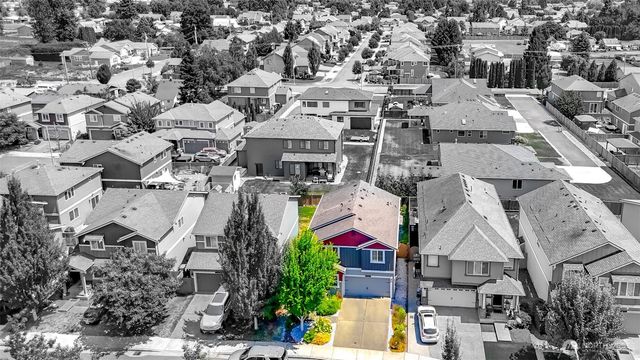 1201 27th Street NW, Puyallup, WA 98371