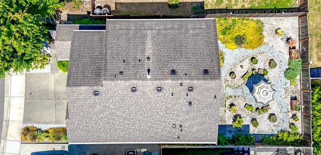 1201 27th Street NW, Puyallup, WA 98371