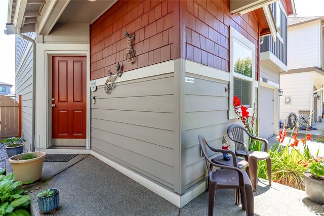 1201 27th Street NW, Puyallup, WA 98371