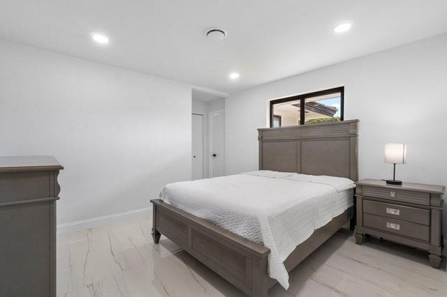 1200 SW 8th Street, Boca Raton, FL 33486