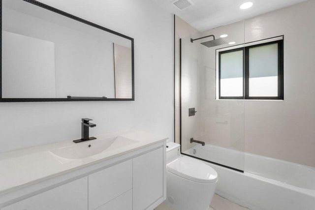 1200 SW 8th Street, Boca Raton, FL 33486