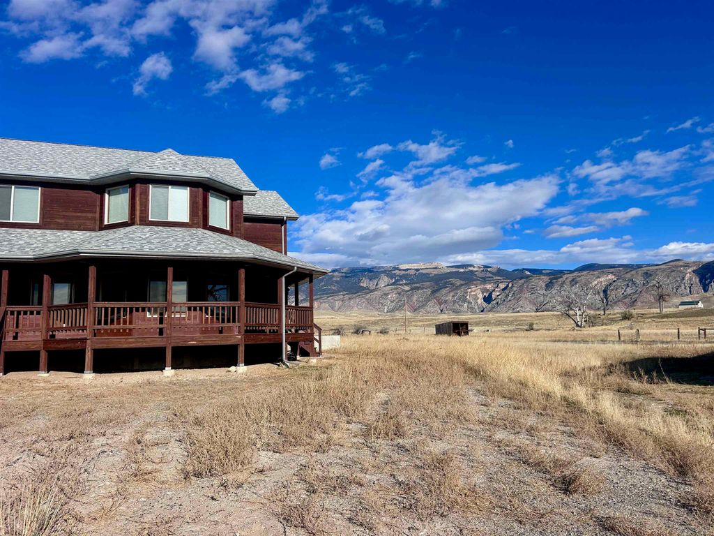 2477 Beaver Creek Rd, Shell, WY 82441 photo 5