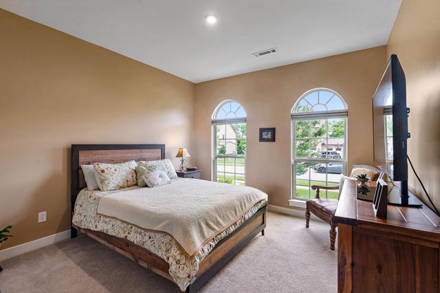 7216 Sky Meadow Dr, College Grove, TN 37046