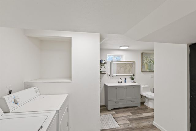 2516 N Rebecca St, Spokane, WA 99217